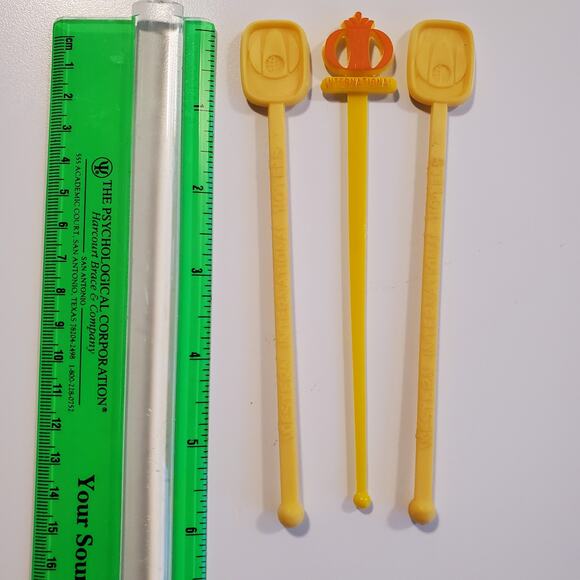 VINTAGE INTERNATIONAL HOTEL AND CASINO - Picture 2 of 3